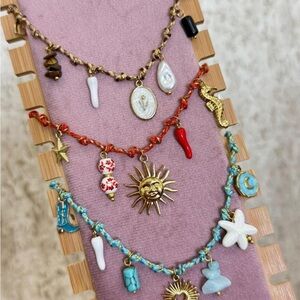 Bohemian Charm Necklace Set with Gold and Red Accents